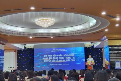 TRƯỜNG MẦM NON NHÂN NGHĨA THAM DỰ BUỔI TẬP HUẤN, BỒI DƯỠNG CÔNG TÁC CÔNG NGHỆ THÔNG TIN – CHUYỂN ĐỔI SỐ NGÀNH GIÁO DỤC