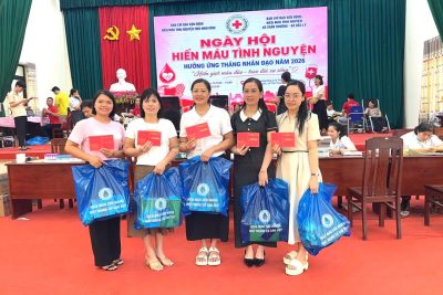 Trường MN Nhân Nghĩa Trao giọt máu đào – Gửi trọn yêu thương – Hưởng ứng ngày hội hiến máu tình nguyện